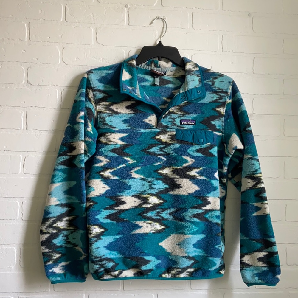 trout tails synchilla fleece snap pullover